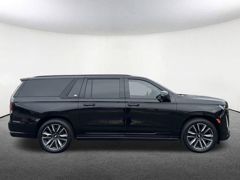 Certified 2021 Cadillac Escalade ESV Sport Platinum image 8