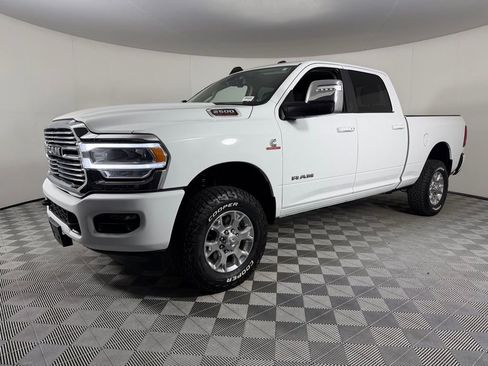 Used 2024 RAM 2500 Laramie image 3