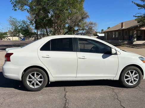 Used 2010 Toyota Yaris Sedan image 33