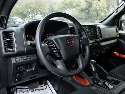 Used 2024 Nissan Frontier Pro-X w/ Technology Package image 9