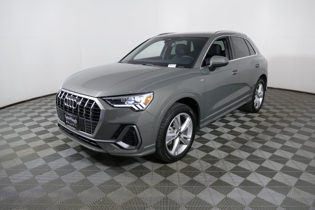 Used 2024 Audi Q3 2.0T Premium Plus AWD/4WD image 7