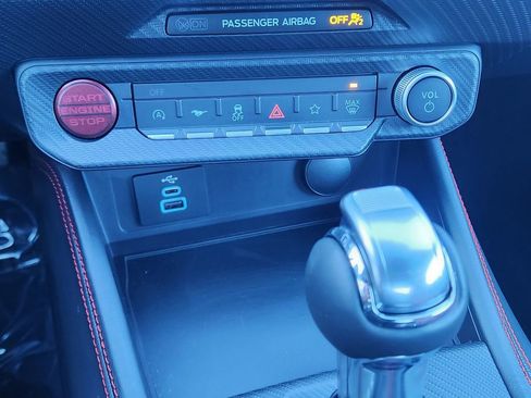 Certified 2025 Ford Mustang GT Premium image 27