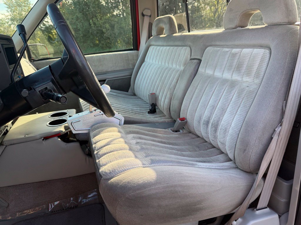 Used 1994 GMC Sierra 1500 2WD Regular Cab image 13