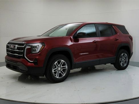 Used 2026 GMC Terrain Elevation image 3
