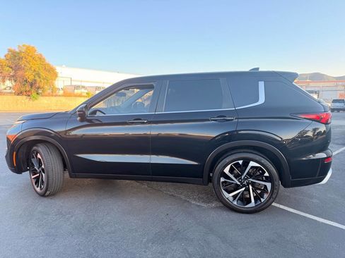 Used 2022 Mitsubishi Outlander SE FWD image 14