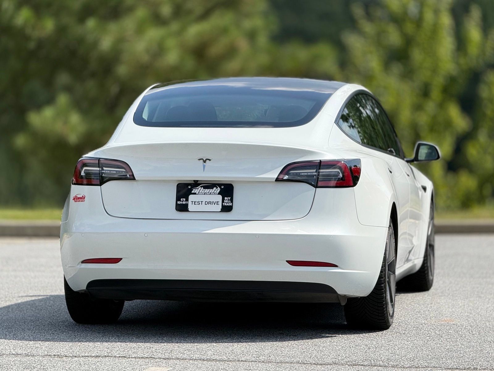 Used 2021 Tesla Model 3 Standard Range Plus RWD image 7