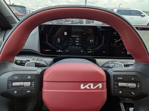 New 2026 Kia K4 GT-Line Turbo FWD image 38