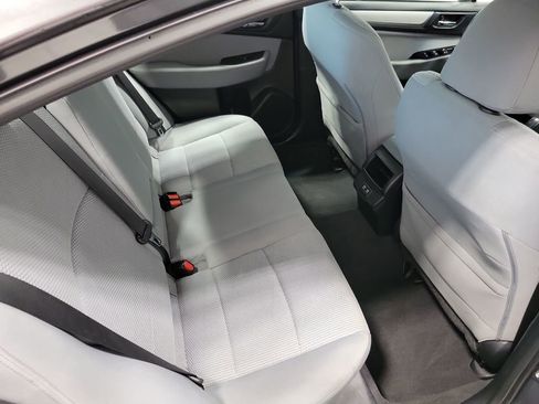 Used 2019 Subaru Legacy 2.5i Premium image 17