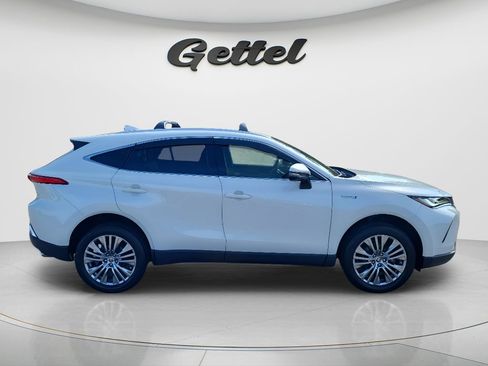 Used 2021 Toyota Venza Limited w/ Activity Package (TMS) image 3