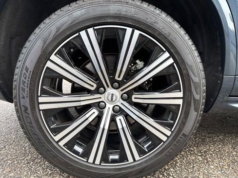 Certified 2025 Volvo XC90 B5 Plus image 11