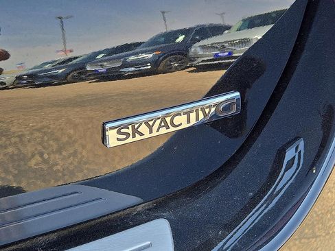 New 2025 MAZDA MAZDA3 s image 13