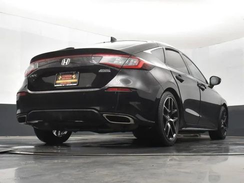 Used 2022 Honda Civic Sport Touring image 13