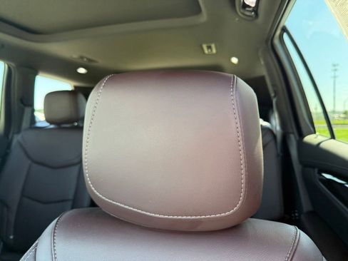 Used 2024 Cadillac XT6 Premium Luxury w/ LPO, Floor Liner Package AWD/4WD image 28