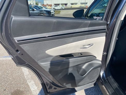 Used 2022 Hyundai Tucson SEL w/ Convenience Package image 12