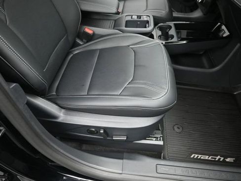 Certified 2025 Ford Mustang Mach-E Premium AWD/4WD image 31
