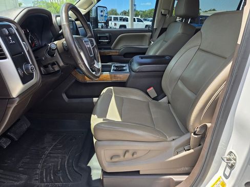 Certified 2016 GMC Sierra 1500 SLT RWD image 4
