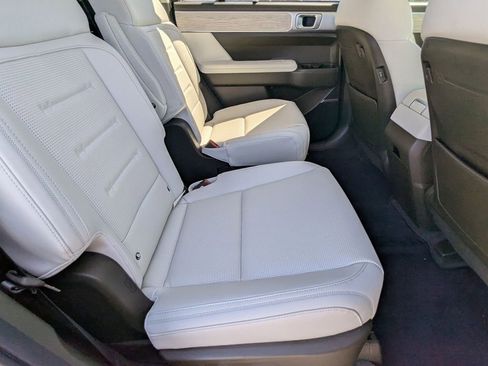 Certified 2024 Hyundai Santa Fe Calligraphy image 19