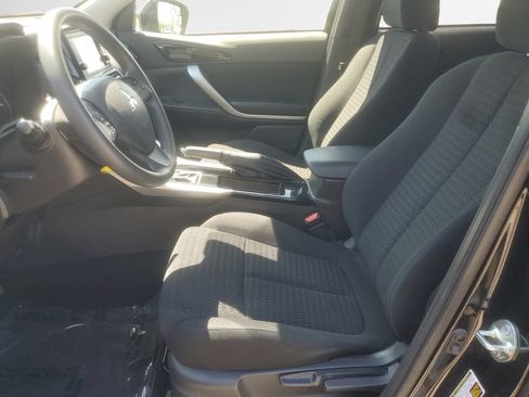 Used 2024 Mitsubishi Eclipse Cross ES AWD/4WD image 12