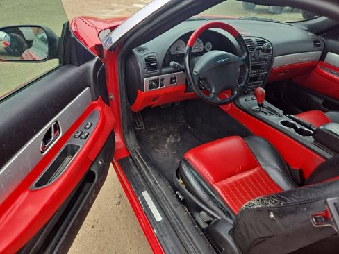 Used 2005 Ford Thunderbird RWD image 15