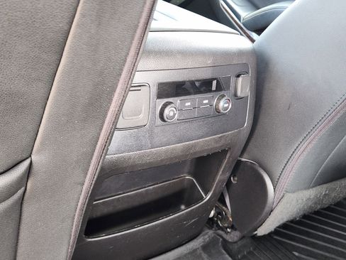 Used 2019 Chevrolet Tahoe LT image 36