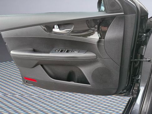 Used 2021 Kia Forte GT-Line FWD image 21