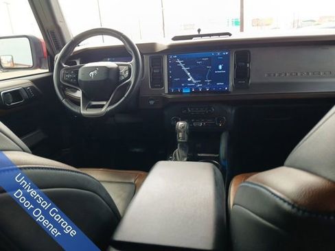 Used 2022 Ford Bronco Outer Banks AWD/4WD image 12