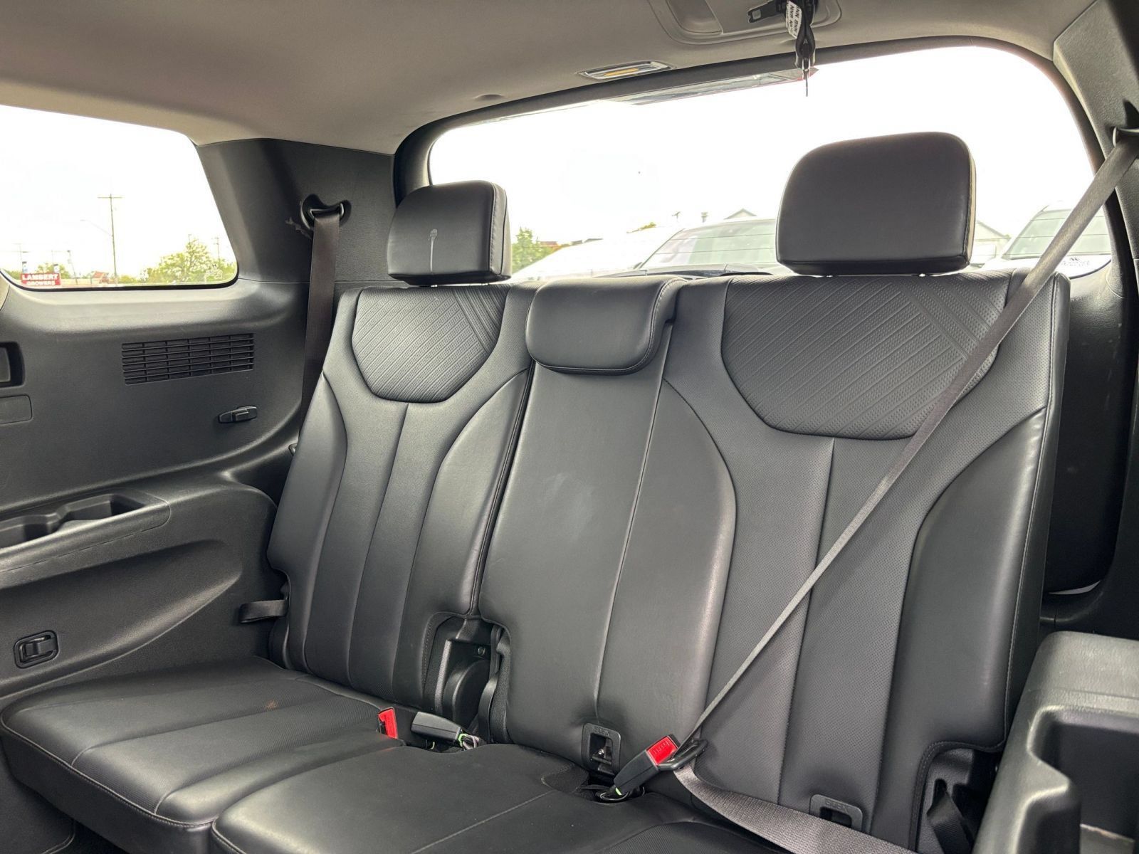 Used 2025 Hyundai Palisade SEL AWD/4WD image 31