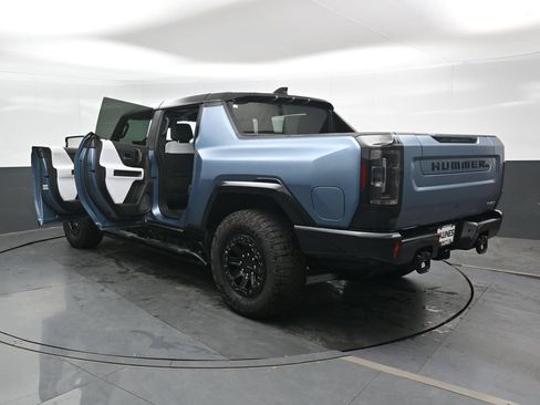 Used 2024 GMC Hummer EV 3X w/ Omega Edition AWD/4WD image 52