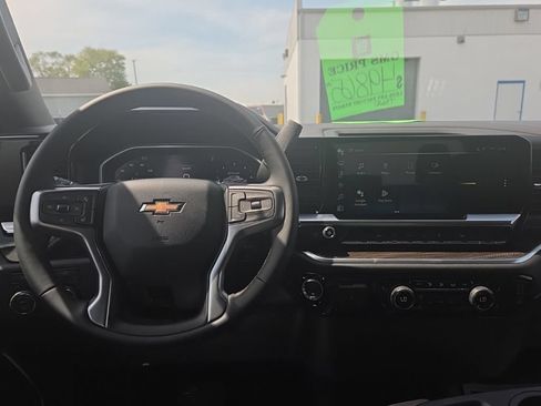 New 2026 Chevrolet Silverado 1500 LT AWD/4WD image 11