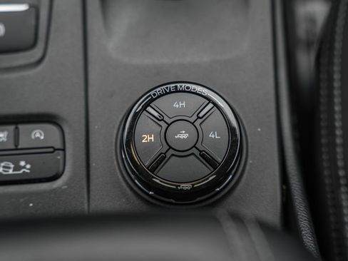 Used 2024 Ford Ranger XLT image 35