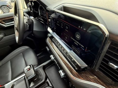 Used 2025 GMC Sierra 1500 Elevation w/ Elevation Premium Package image 31