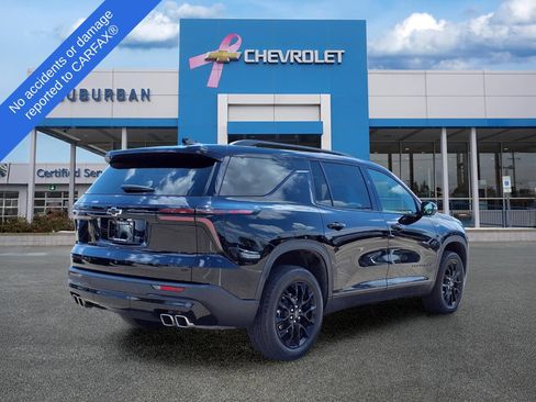 Used 2024 Chevrolet Traverse LT w/ Midnight/Sport Edition AWD/4WD image 5