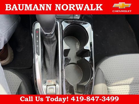 Used 2024 Chevrolet Trax LT w/ Driver Confidence Package FWD image 14