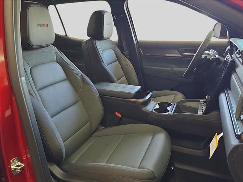 Used 2026 GMC Terrain AT4 w/ Technology Package II AWD/4WD image 8