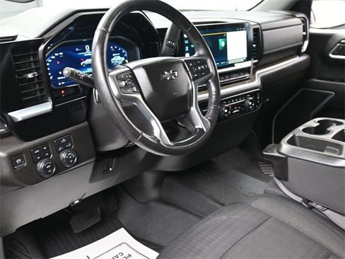 Used 2022 Chevrolet Silverado 1500 RST image 14