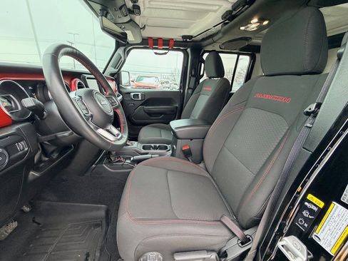 Used 2023 Jeep Wrangler Unlimited Rubicon w/ Cold Weather Group image 8