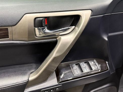 Used 2016 Lexus GX 460 image 15