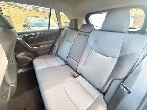Used 2024 Toyota RAV4 XLE image 26