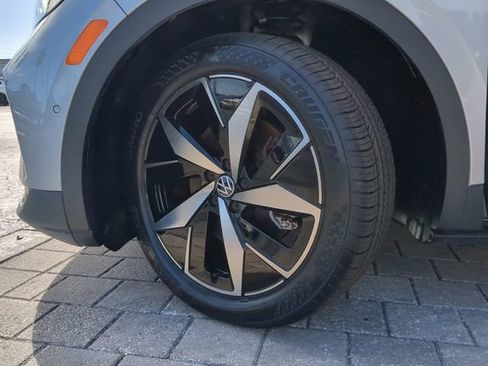 Certified 2023 Volkswagen ID.4 Pro S image 35