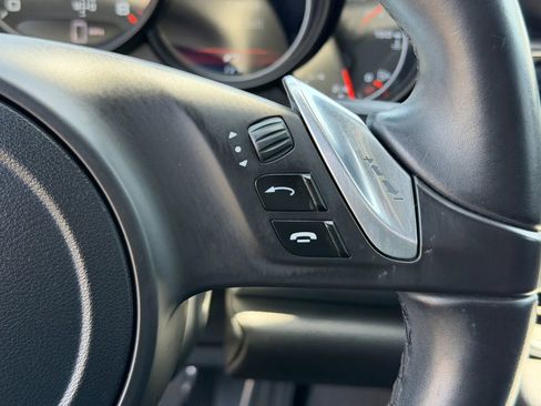 Used 2014 Porsche Panamera 4 AWD/4WD image 43
