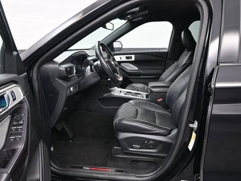 Used 2020 Ford Explorer ST w/ Premium Technology Package AWD/4WD image 9