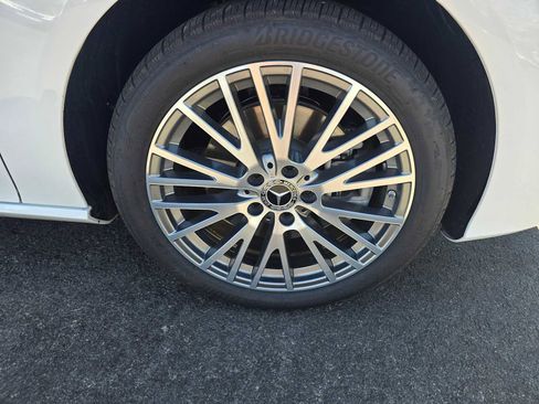 Certified 2025 Mercedes-Benz CLA 250 CLA 250 image 9