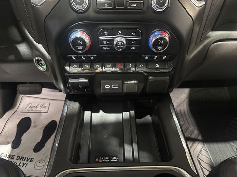 Used 2021 GMC Sierra 1500 AT4 w/ AT4 Value Package image 33