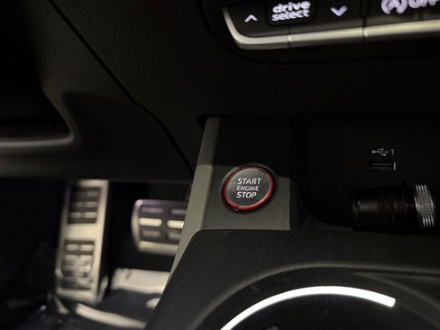 Used 2018 Audi S4 Premium Plus w/ Navigation Package image 19