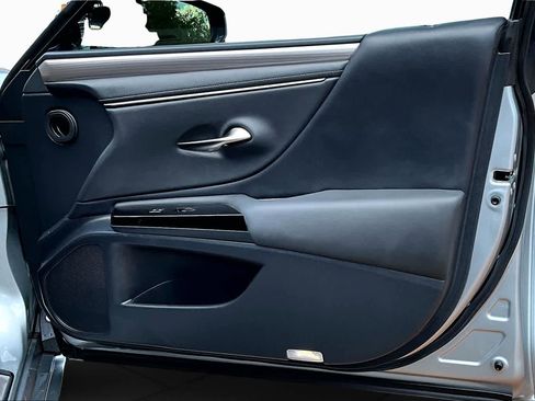 Used 2022 Lexus ES 350 F Sport w/ Accessory Package 2 FWD image 27
