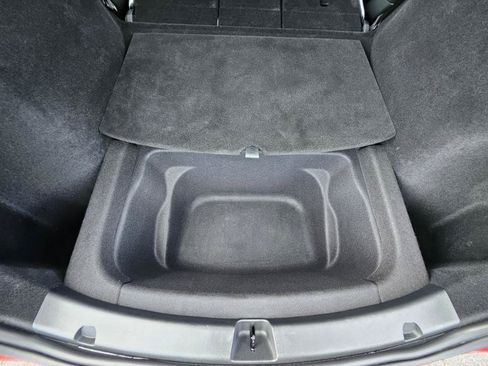 Used 2023 Tesla Model Y 2WD image 69