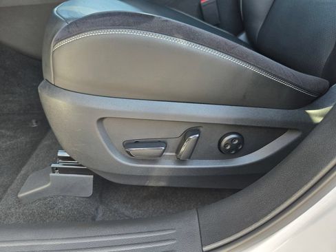 Certified 2025 INFINITI QX50 Sport AWD/4WD image 17