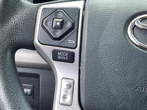 Used 2015 Toyota Tundra SR5 AWD/4WD image 23