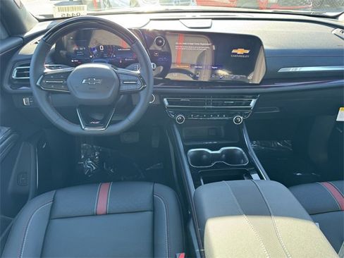 New 2026 Chevrolet Traverse RS w/ LPO, Floor Liner Package image 9