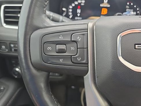 Used 2024 GMC Yukon XL Denali w/ Denali Reserve Package AWD/4WD image 26